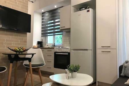 Cozy Studio 50M From Sea أثينا المظهر الخارجي الصورة